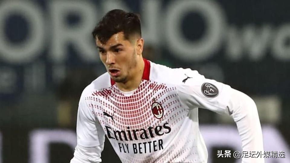 转会市场最新消息：C罗、梅西、莱万多夫斯基