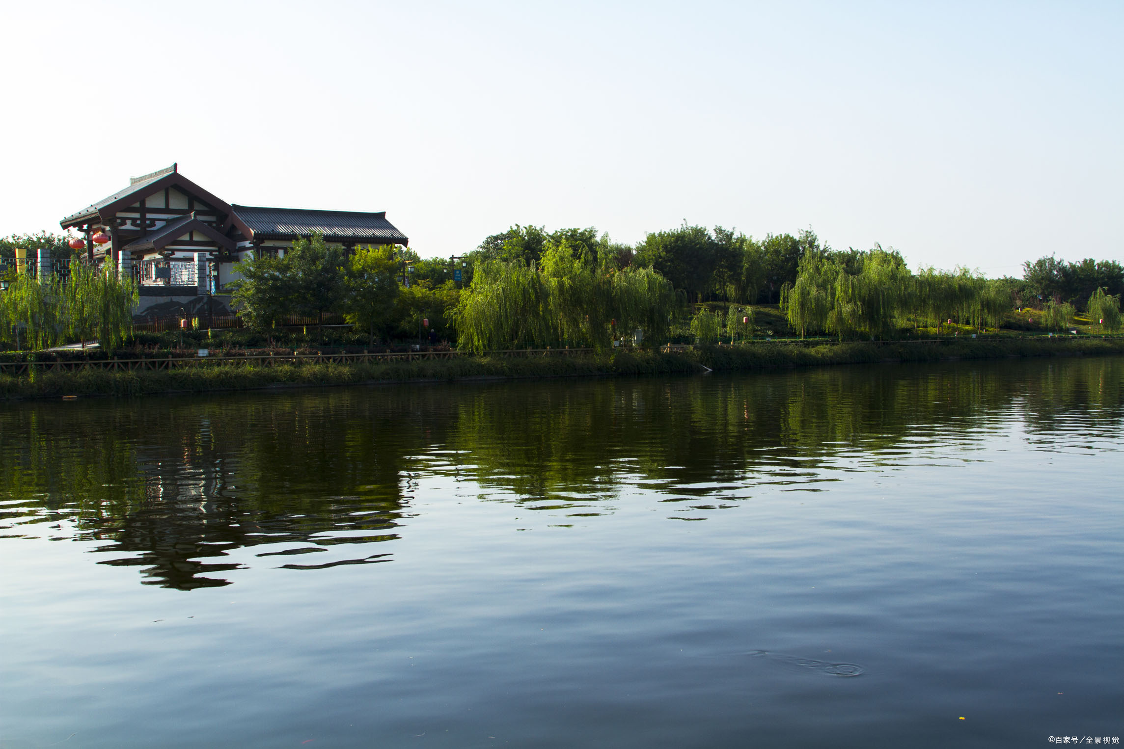 对于汉城遗址的保护，难道就仅仅是建一个4*级A**公园吗？