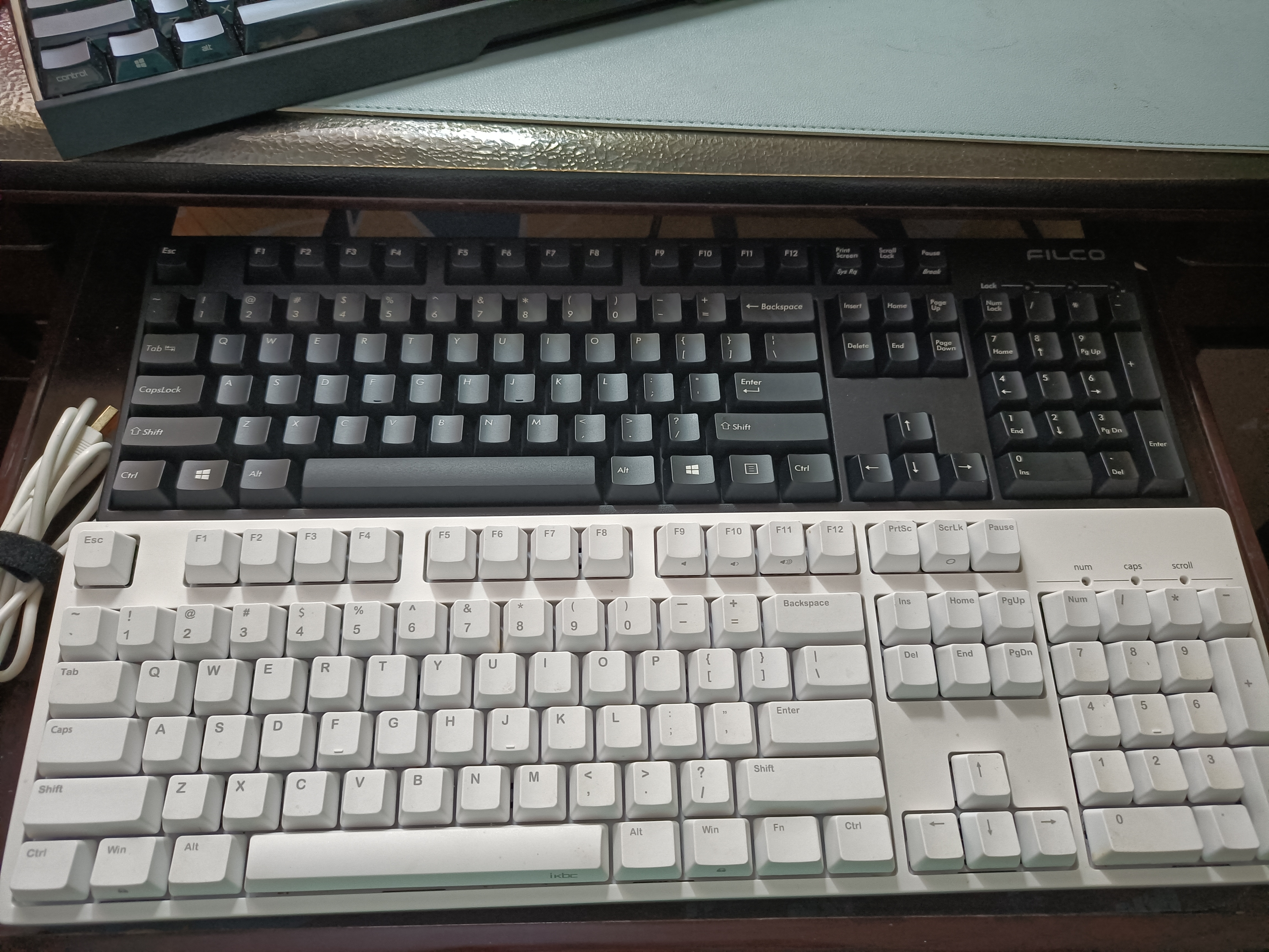 800的键盘和300的键盘,800元价位键盘