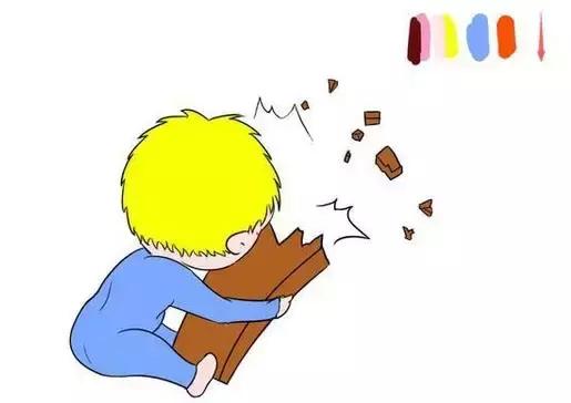 小宝宝喜欢撞头怎么回事,几个月小宝宝这几天老是撞头