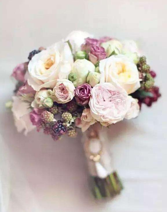 姐妹结婚纪念日送什么礼物,准备结婚的姐妹生日送什么礼物