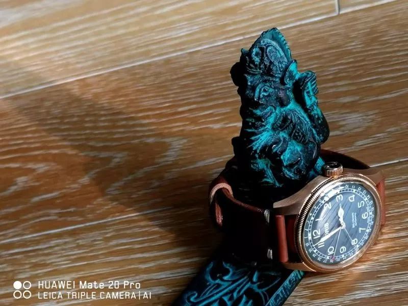 几百块钱买到几千的手表是真的吗,买手表上瘾