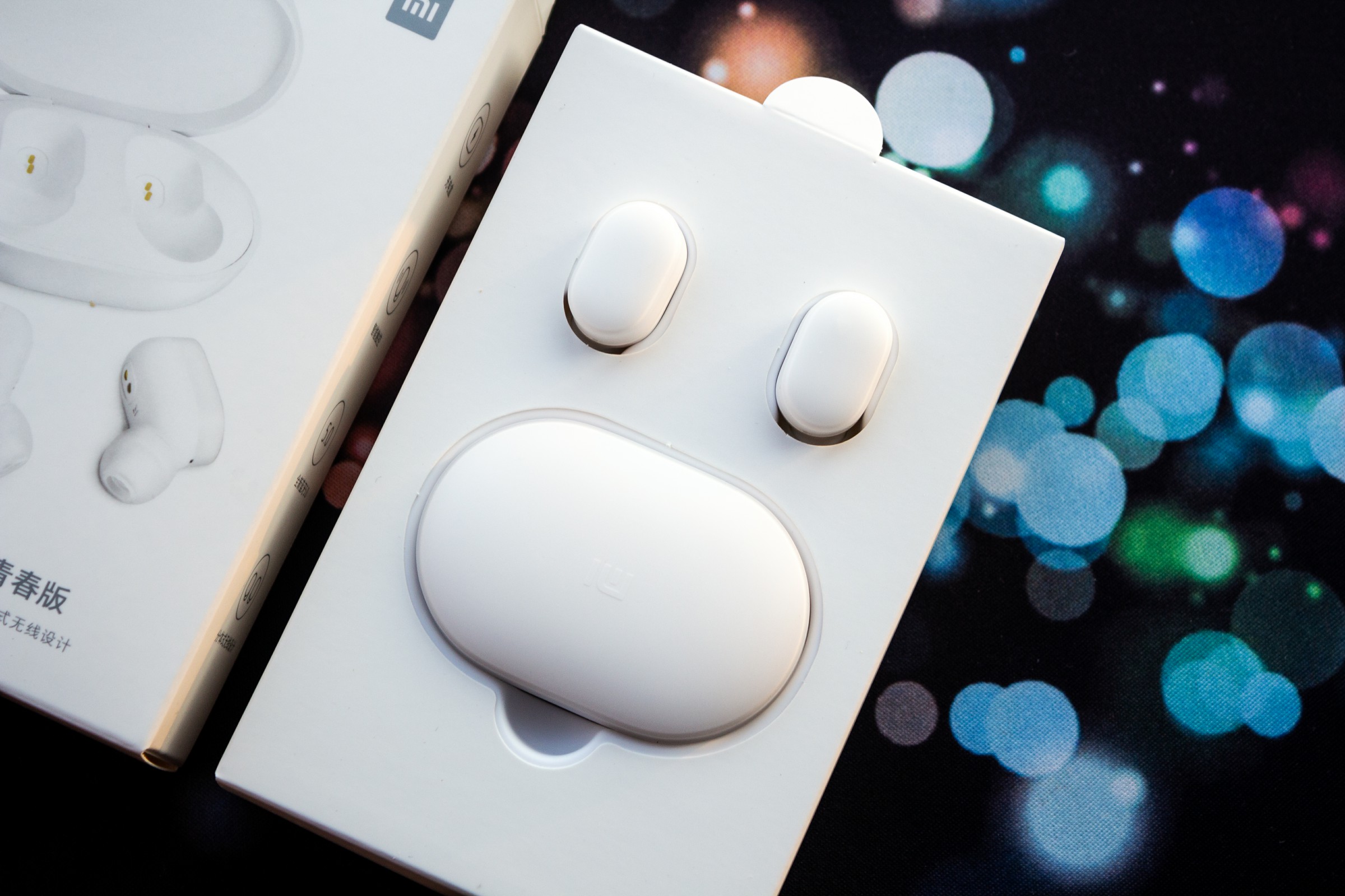 小米蓝牙耳机airdots青春版说明书,小米蓝牙耳机airdots青春版佩戴