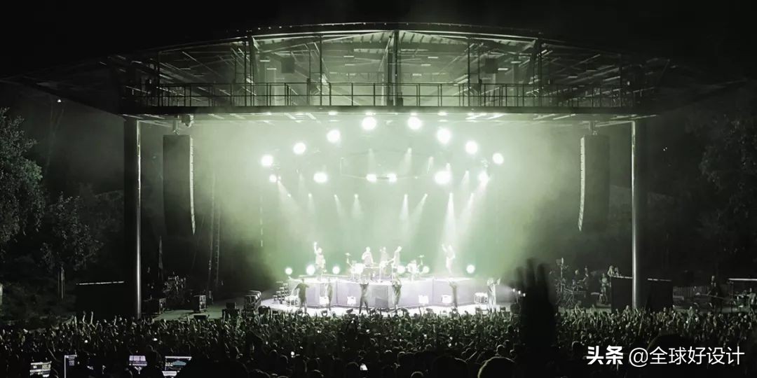 看看设计大师是如何玩转色彩的,外国设计师品牌设计