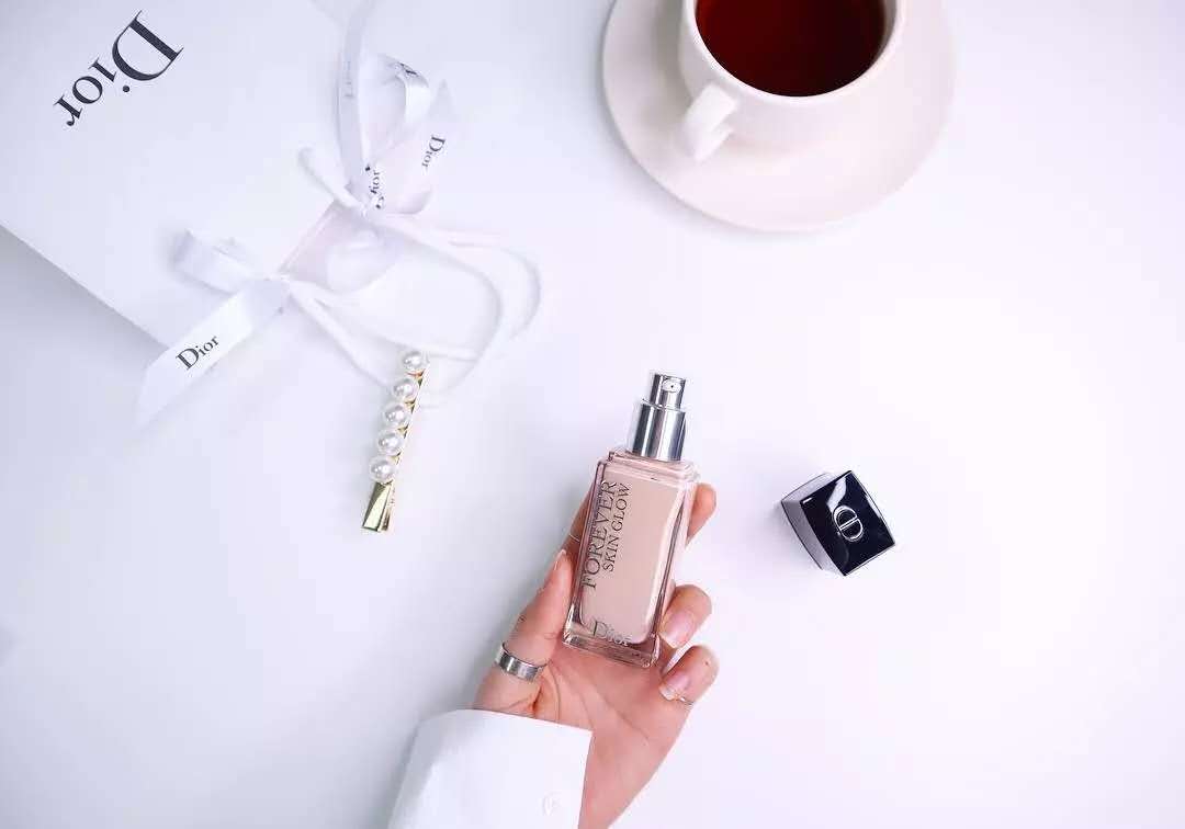 14款热门气垫粉底及粉膏全测评,秋冬粉底液混合皮大牌真实测评