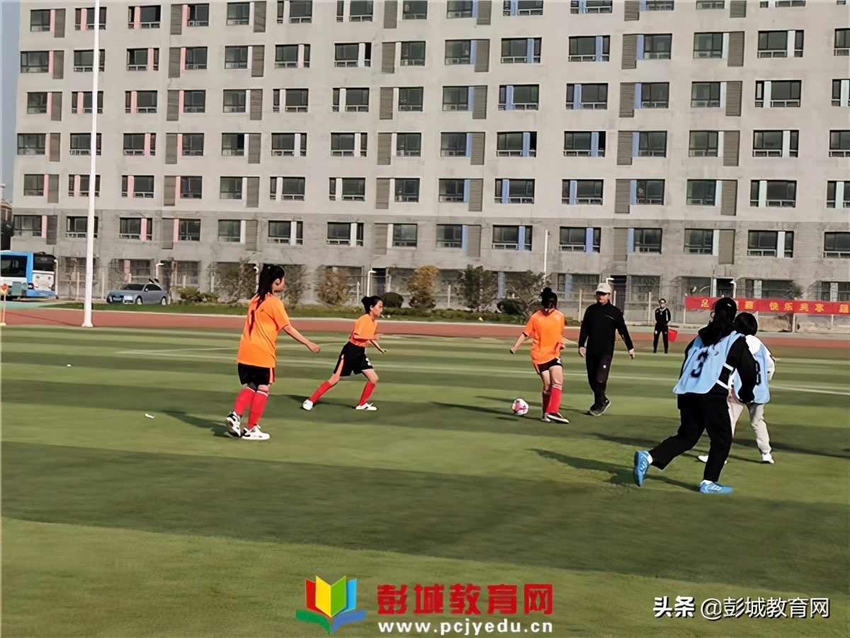 铜山中心小学足球赛,徐州铜山实小足球比赛