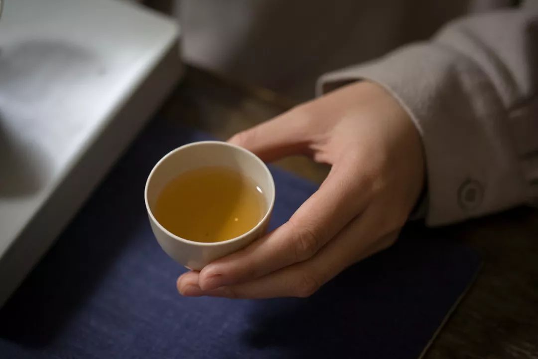 武夷岩茶的品种和香度的比较,武夷岩茶黄玫瑰价格表