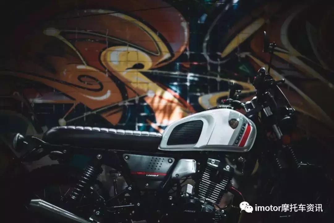 万元以下复古车10大排名,4款25万级豪华品牌精品两厢车推荐