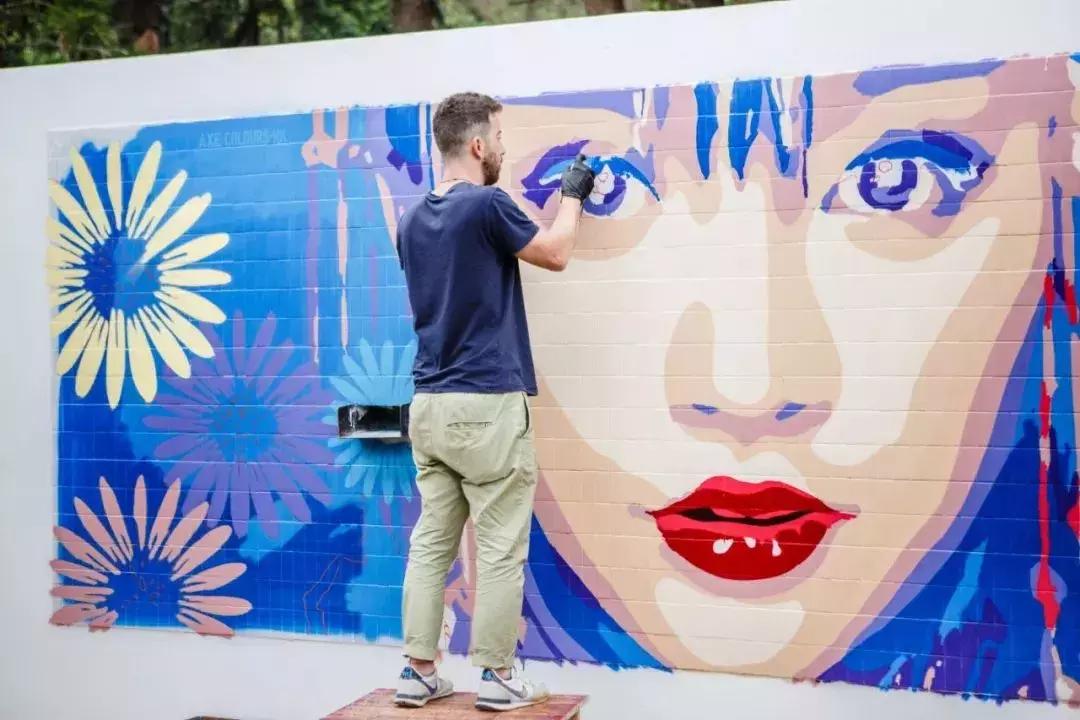 未来10天预警,深圳最最最最火的地方在这里,美女都赶来打卡