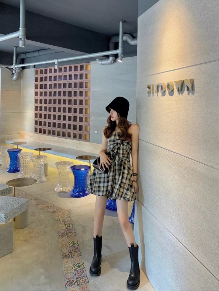 拍照不好看是真的不上镜还是丑,拍照不上镜怎么拍才好看