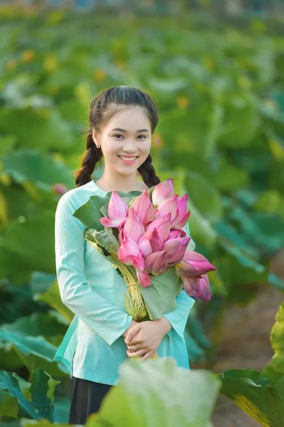 出淤泥而不染荷花之美,如果你是一朵出淤泥而不染的荷花