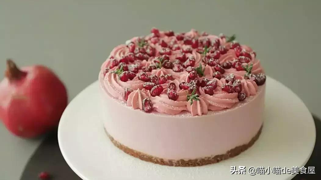 它火遍韩国私房圈，红宝石奶油芝士蛋糕，咬一口得多少钱？