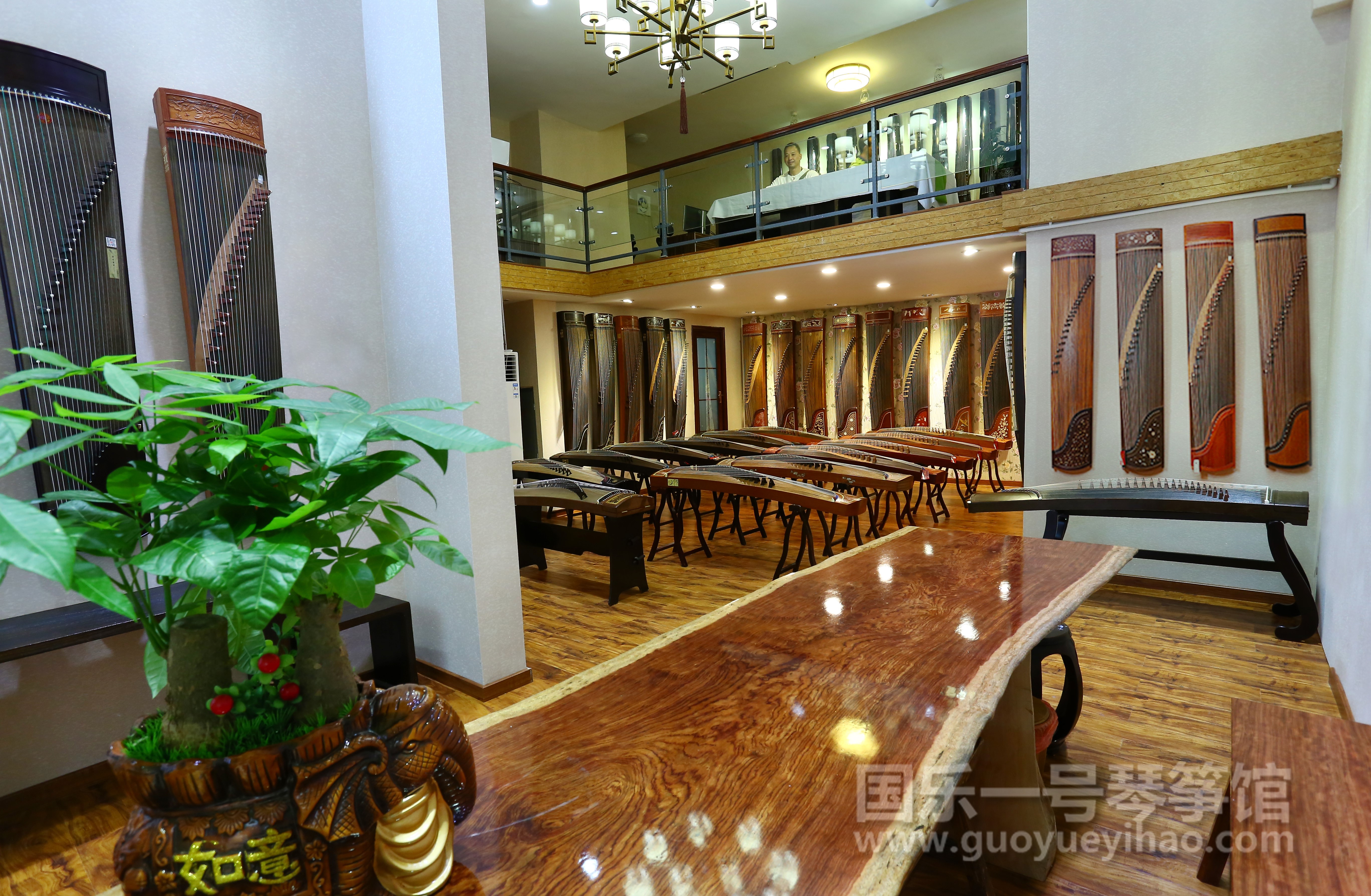 古筝挖筝选购指南,什么样的古筝内行筝好