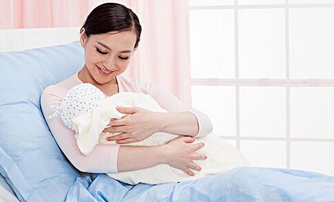 外国人不坐月子为什么,外国人不坐月子不得月子病么