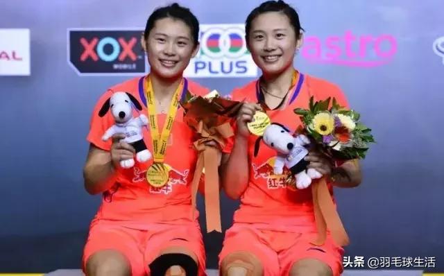 羽毛球易犯错的规则,羽毛球十大错误判罚