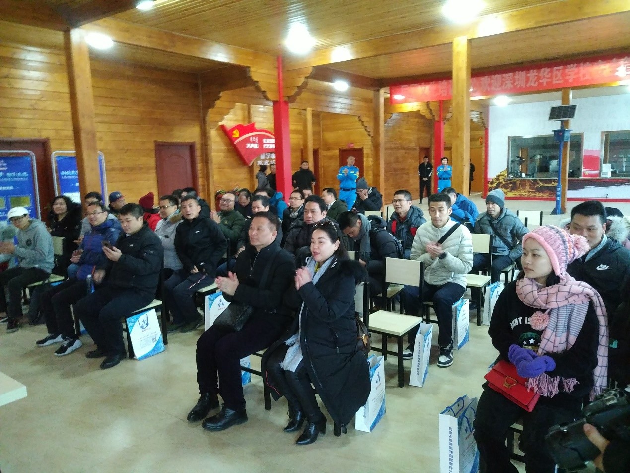 深圳的校长们点赞晶新科技复合型应急疏散逃生演示演练教学