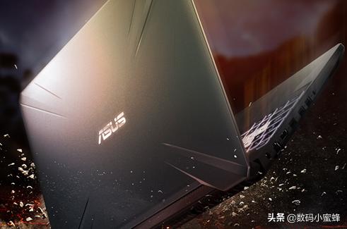 华硕飞行堡垒7火陨光追体验,华硕100元优惠券怎么领