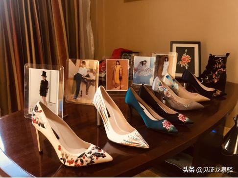 龙泉版权闪耀首都，sheme女鞋荣获中国北京国际授权大会大奖！