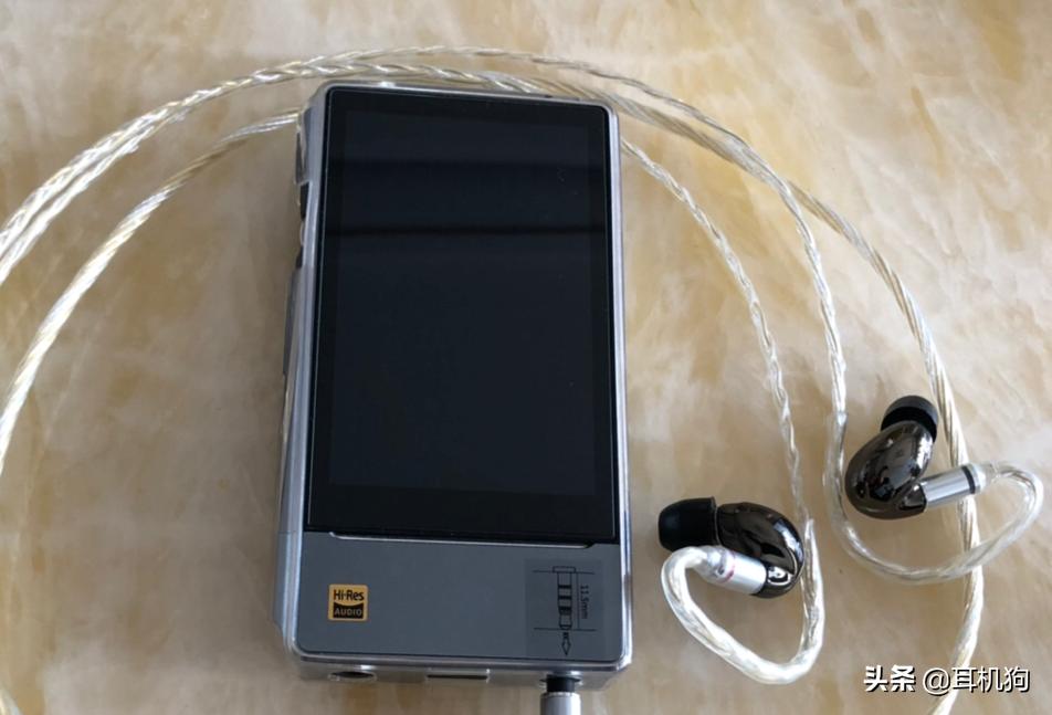 舒尔846无线耳机详细评测,舒尔se846真无线蓝牙耳机