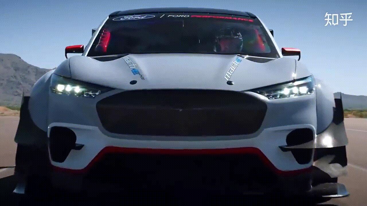 福特mustangmach-e好开吗,福特mustangmach-e底盘