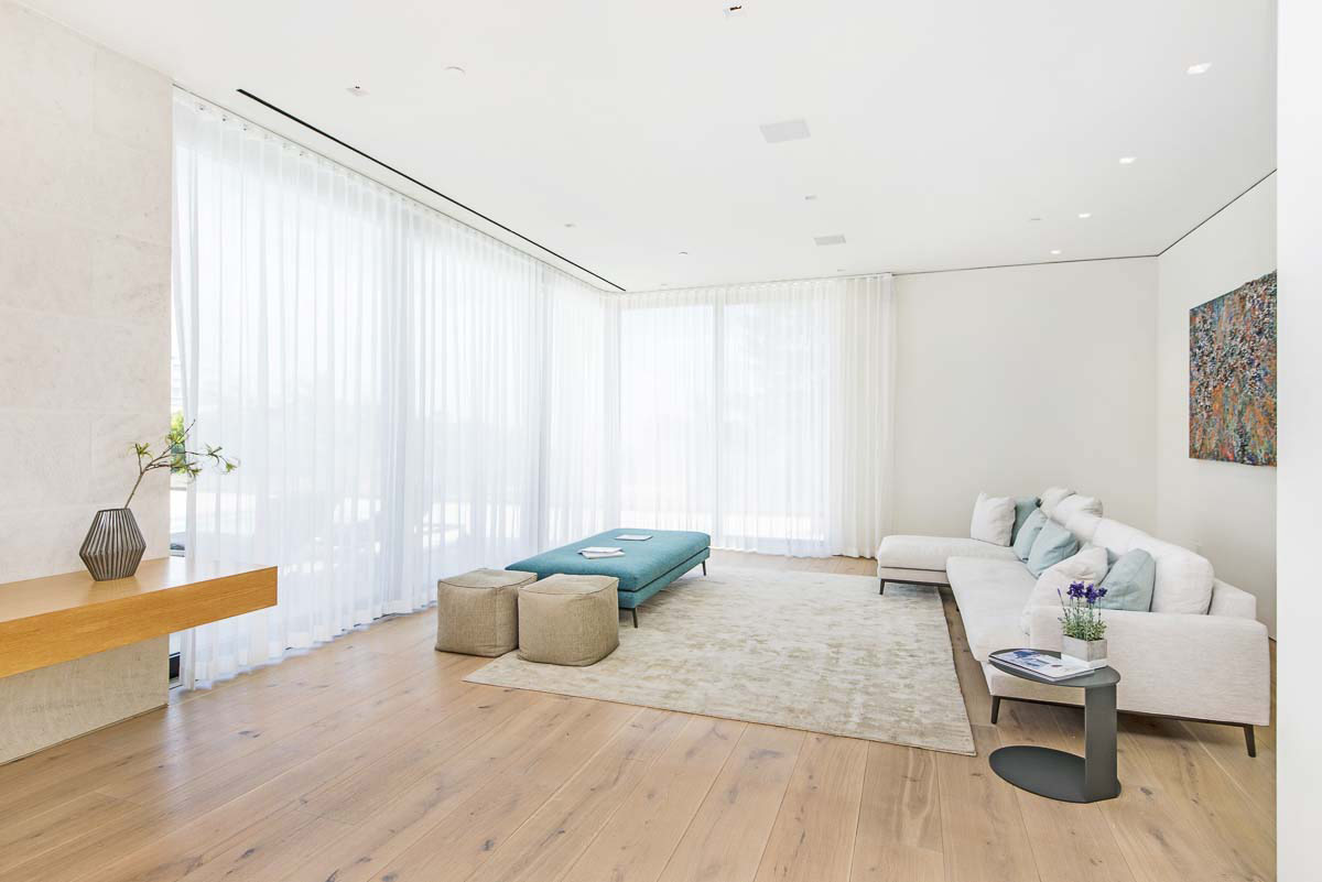 没有泳池的房子,没有泳池和花园的别墅