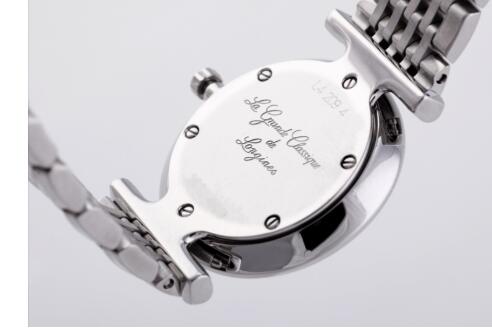 浪琴康卡斯钢带材质 (浪琴表壳为什么是钢带)