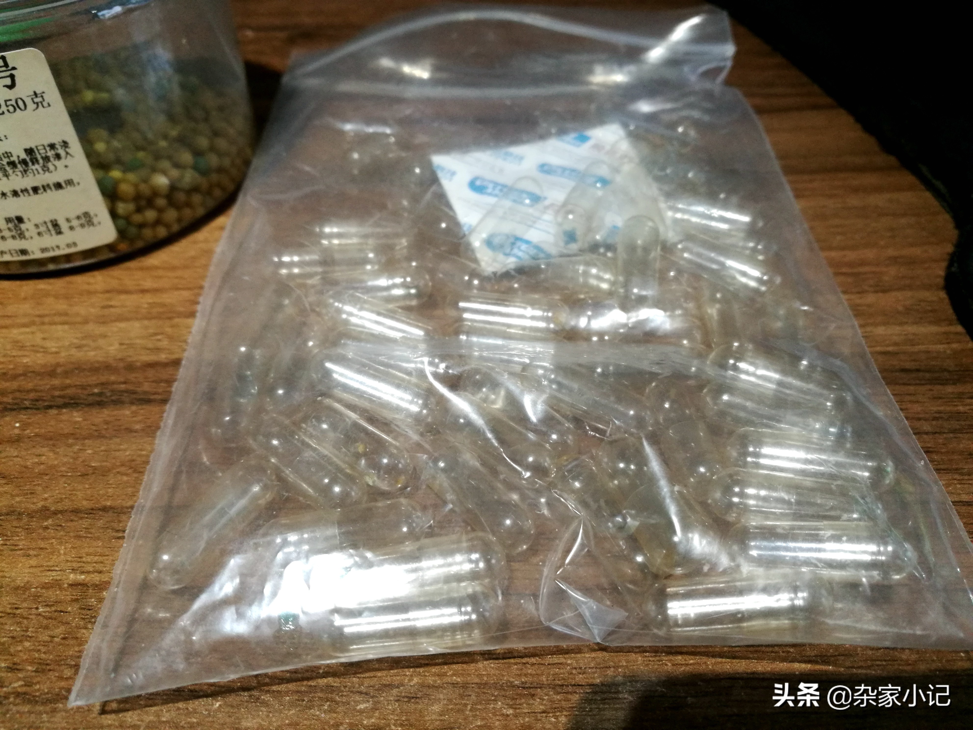 草缸补泥的最佳方法,草缸底肥怎么施图解
