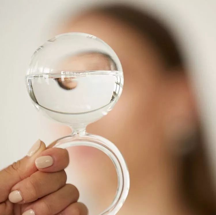 比起Ambush处了什么“对象”,我更关心这些小众配饰品牌何时上新