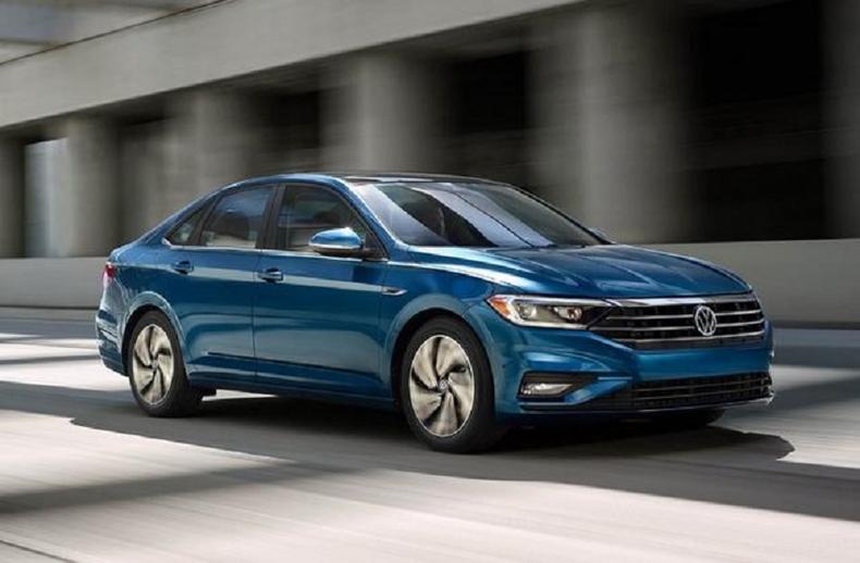 汽车过审了上不了路怎么年审,汽车年审新规15年后一年审几次