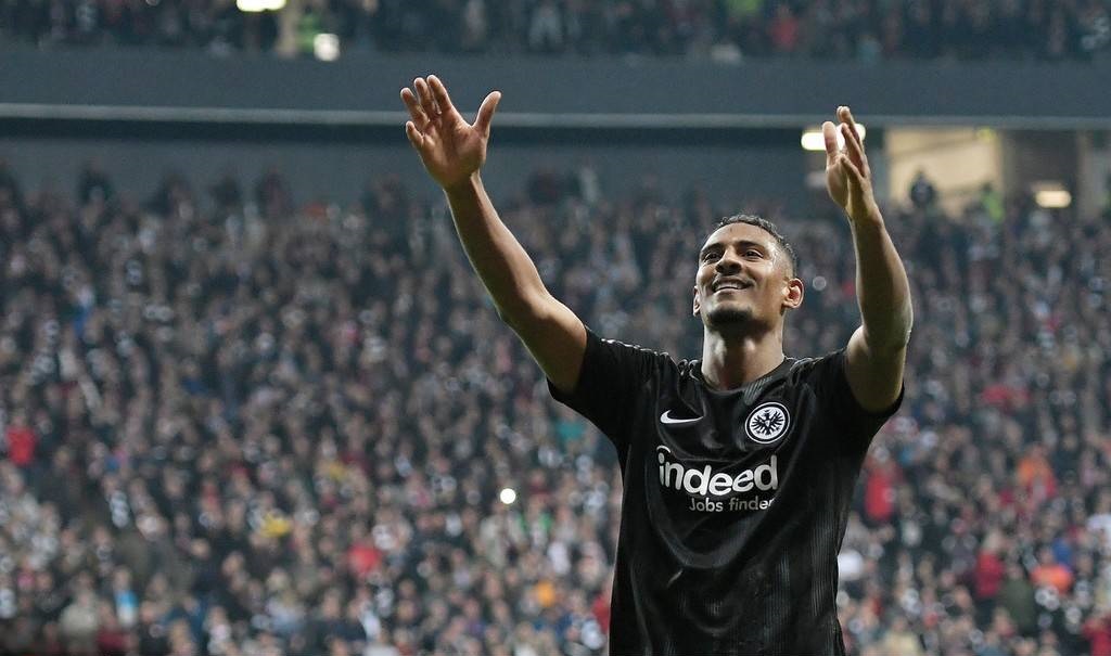 当今足坛十大顶级巨星身价,当今足坛十大巨星身价排行