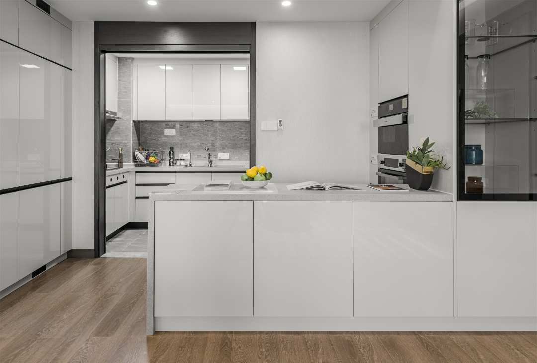 开放式厨房怎样避免油烟往外跑,小户型开放式厨房怎么避免油烟