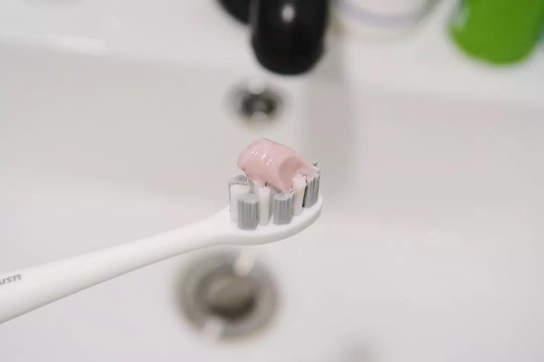 秋季必备5款好用护肤品,生活需要小欢喜