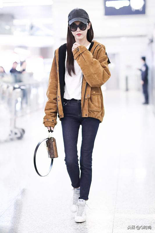 闃跨編鍜斿徑澶嶅彜楹傜毊澶栧,楹傜毊澶嶅彜澶栧