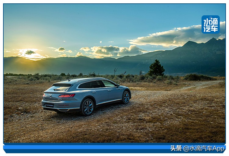 租跑车去旅游,租跑车云南自驾游