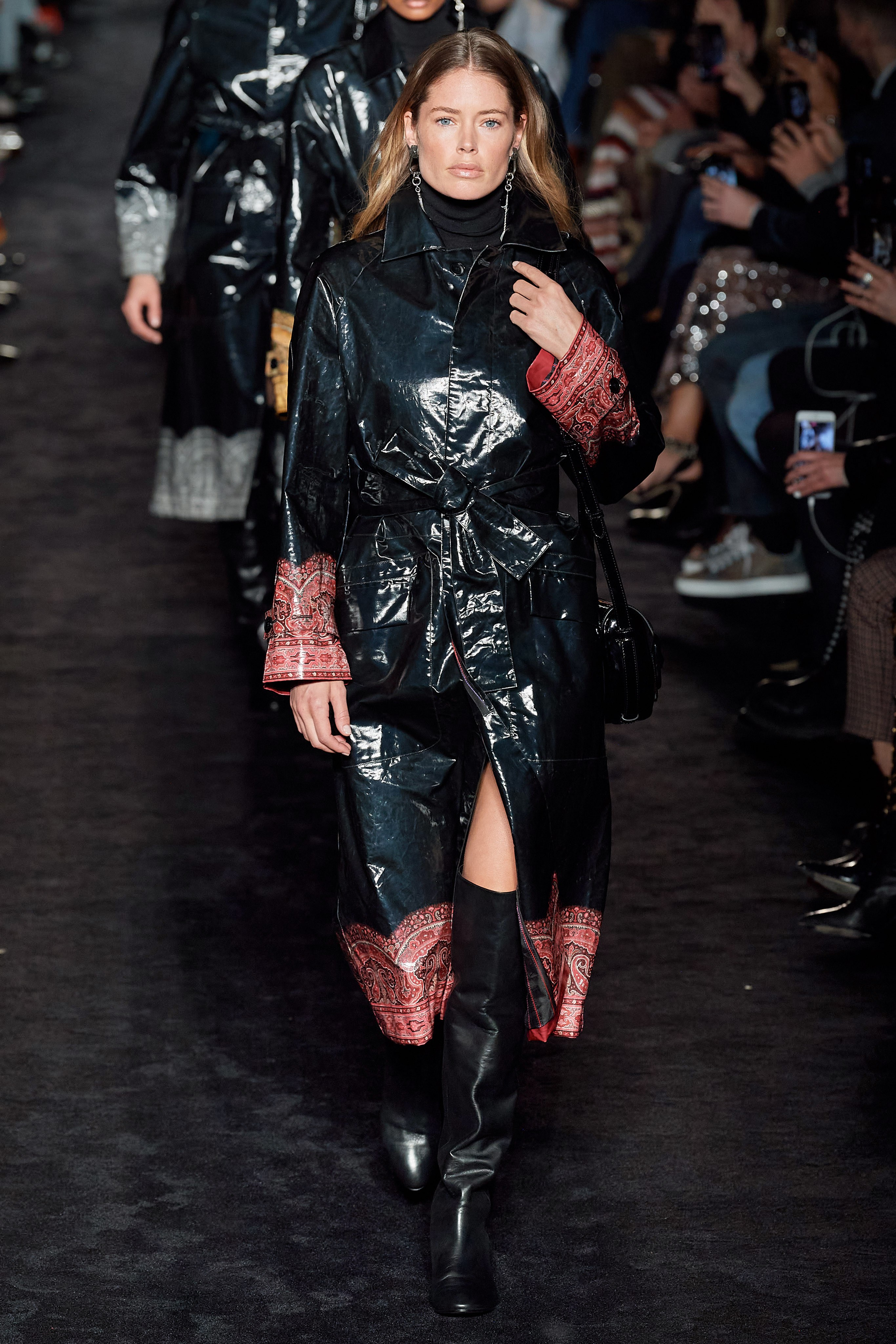 etro刺绣款,etro佩斯利花纹包