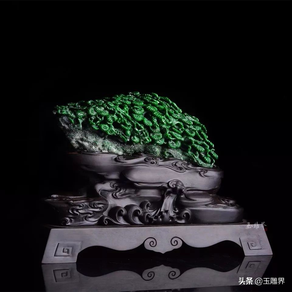 帝王绿满绿翡翠摆件,天然满绿翡翠摆件图