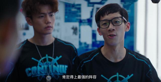 穿越火线king对战南方怪兽,穿越火线king最后加入哪个战队