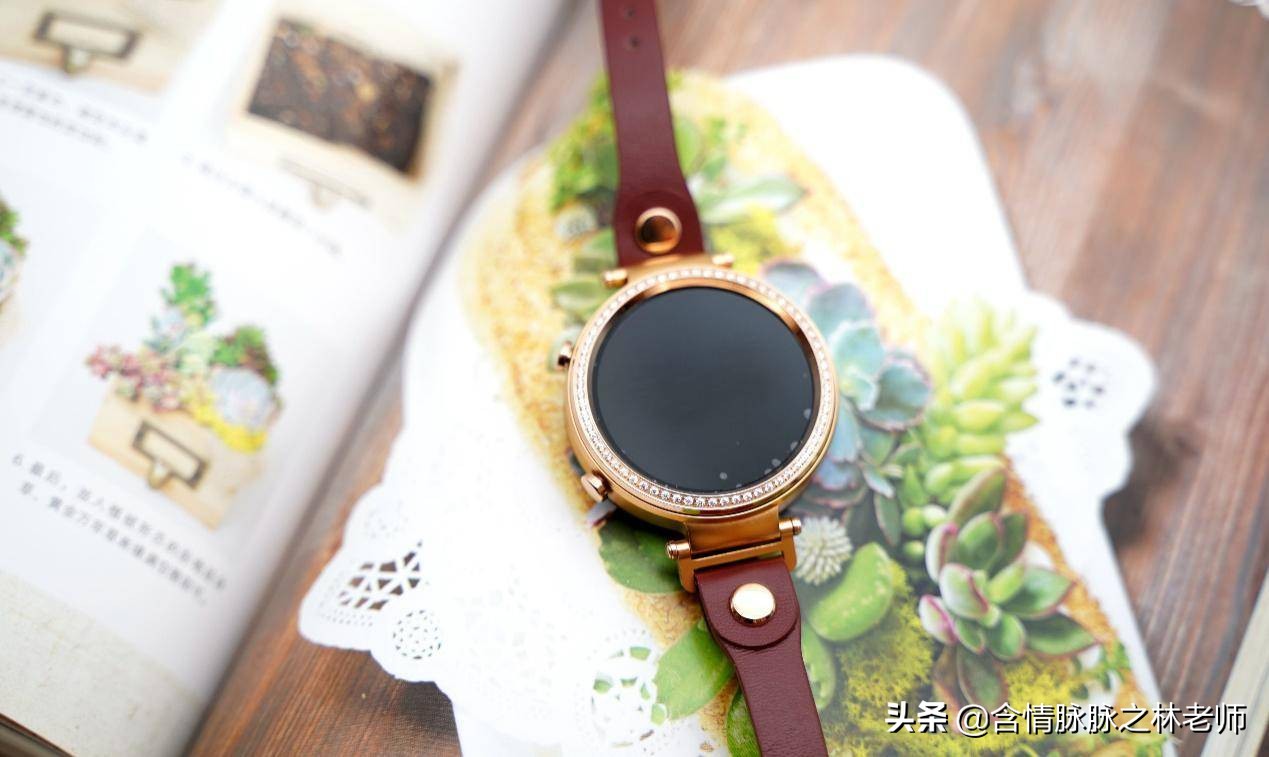 jeep智能手表情侣表测评,jeep机械表测评