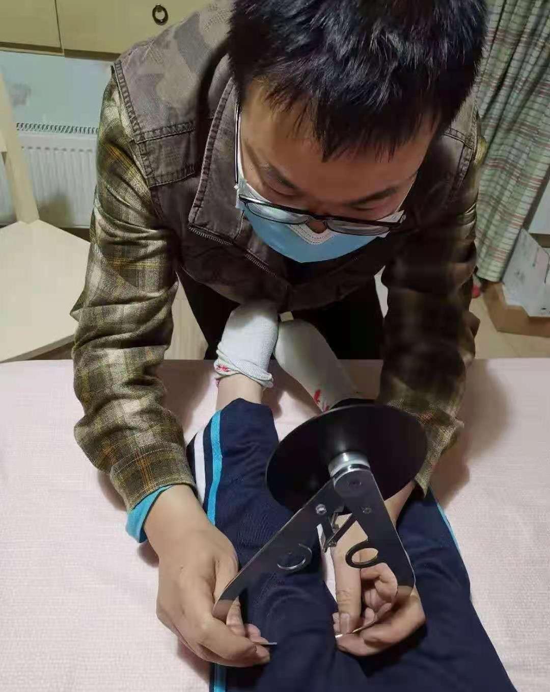 中医正骨咔咔响合集,中医正骨骨头咔咔响的声音