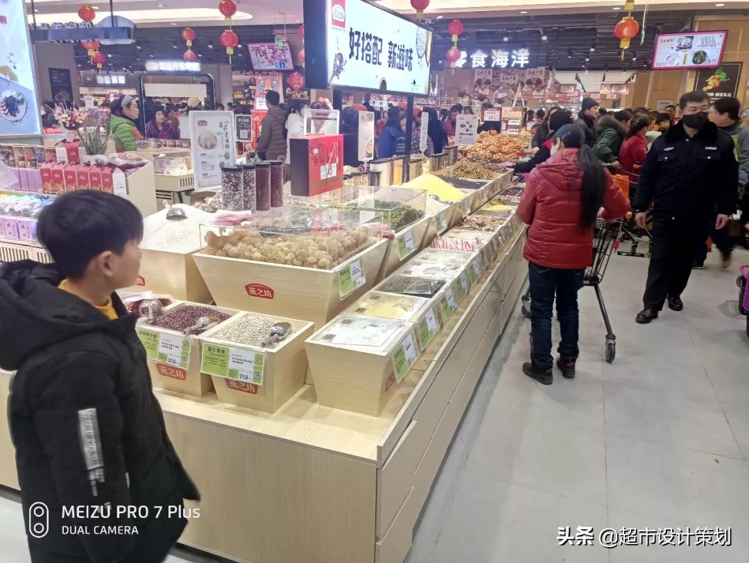清爽、洁净，不经意间的惊艳！联家超市新开店一组陈列图片