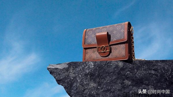 奢侈品包包值得入手款式,今年奢侈品包包必买经典款