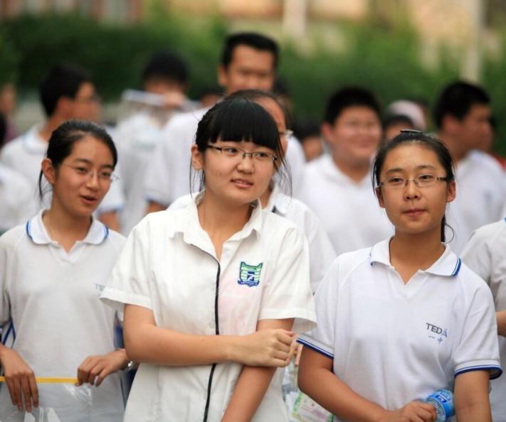 中考失利考不上能复读吗,中考失利可以复读吗需要什么条件