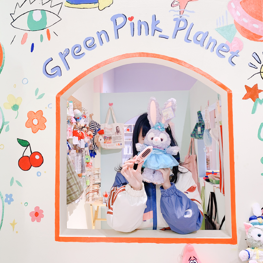 猫王又出新品收音机，小巧粉红ins风格，带上它打卡长沙网红店