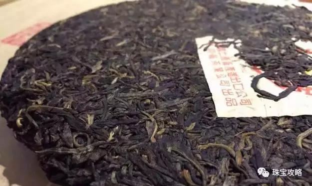 中国5种土豪茶，最贵的克价12万，一壶泡掉上百万