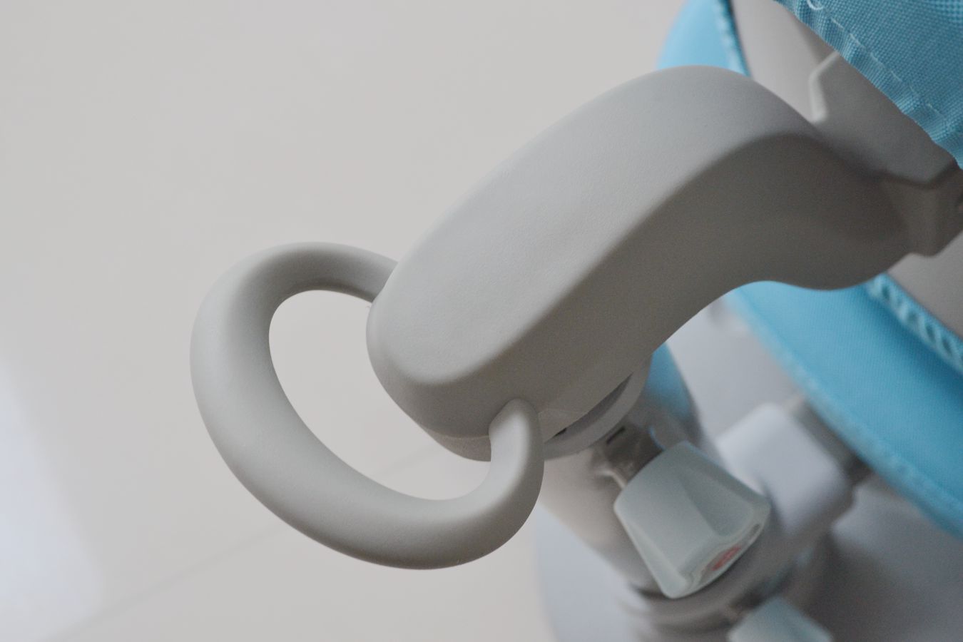 神器学习用品,专业学习桌椅是否鸡肋