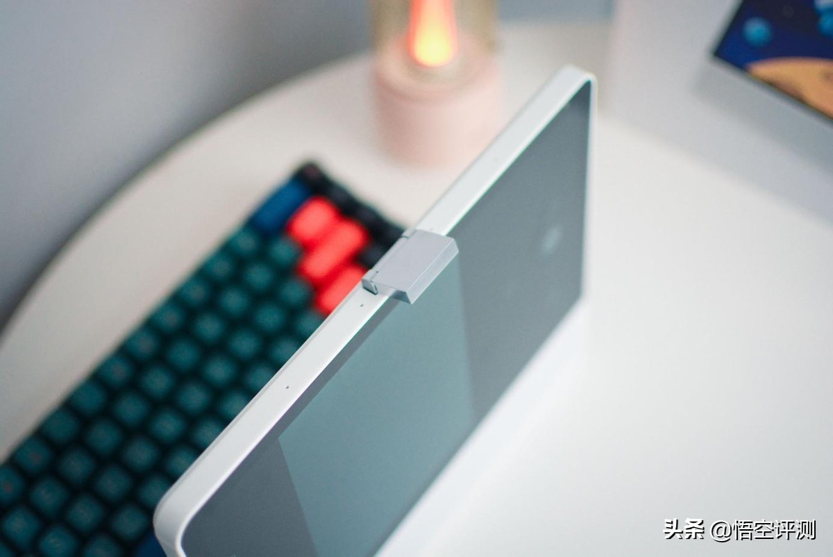 华为首款儿童专用学习产品！强悍鸿蒙系统：小精灵学习智慧屏评测