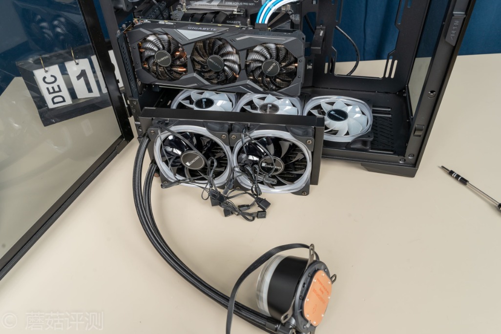 乔思伯光影和天使眼240水冷区别,乔思伯240水冷评测