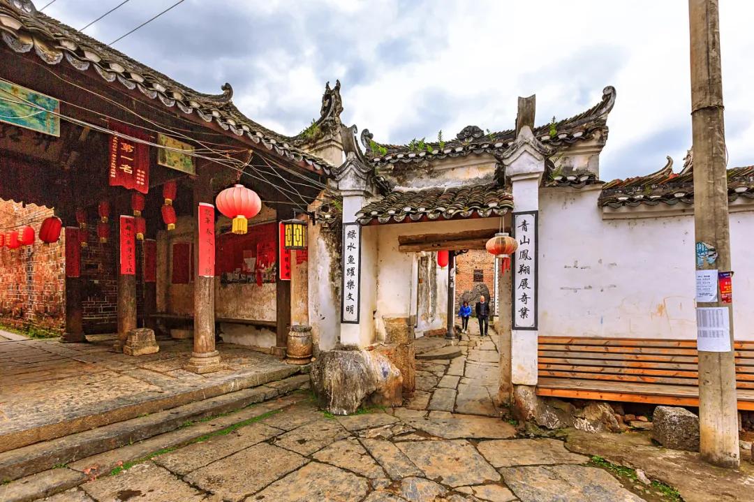 6条绝美自驾路线是时候安排上了,7条国内绝美自驾线路