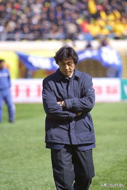 中国足球十大后卫排名,中国足球后卫排名前十的球员