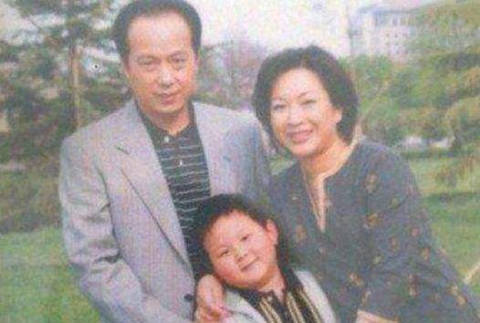 央视主持罗京去世十年妻子改嫁,央视主持罗京去世11年后